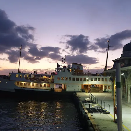 Bed & Breakfast Silmeye Calisiyorum Adalar
